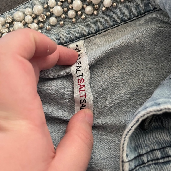 B 18    Pearl Denim Jacket - Picture 8 of 8